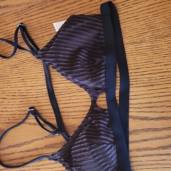 NWT Cupshe Black and Brown Ribbed Bikini - Picture 3 of 11